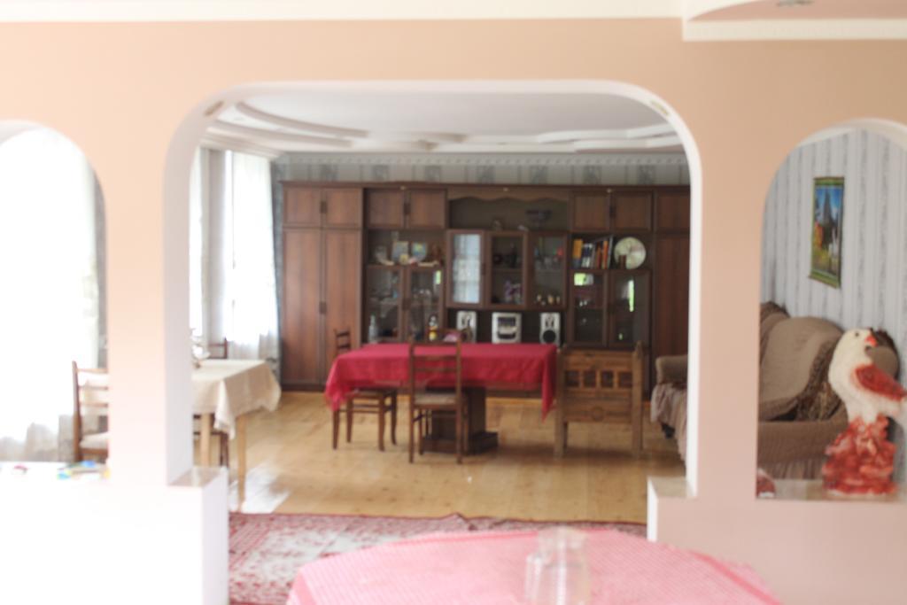 Iason Guest House In Mazeri Mestia Eksteriør billede